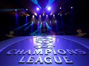 Liga Champions Tak Terlewat, Subuh pun Tidak Telat