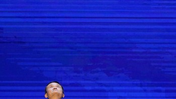 Jack Ma sendiri menjelang pensiun dari Alibaba. Rencananya bulan depan, ia akan meninggalkan posisinya sebagai chairman dan akan berkiprah di bidang filantrofi. Foto: Reuters
