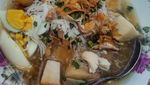 Sluurp! Gurihnya Kaldu Soto Banjar Kalimantan Hangatkan Pagi Ini