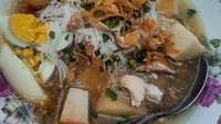 Bukan hanya di Kalimantan saja, soto Banjar juga bisa dinikmati di Surabaya dan Bandung. Ini racikan soto Banjar yang ada di Bandung. Foto :  Instagram @altairskitchen
