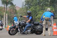 Mengintip Anak Moge Dilatih Safety Riding oleh Polisi