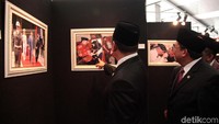 Pameran foto ini bertema DPR Zaman Now.