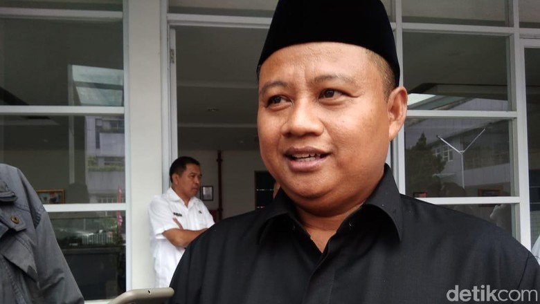 Hari Penglihatan Dunia, Uu Ingatkan Orang Tua Batasi Penggunaan Gadget Anak Hari Penglihatan Dunia, Uu Ingatkan Orang Tua Batasi Penggunaan Gadget Anak