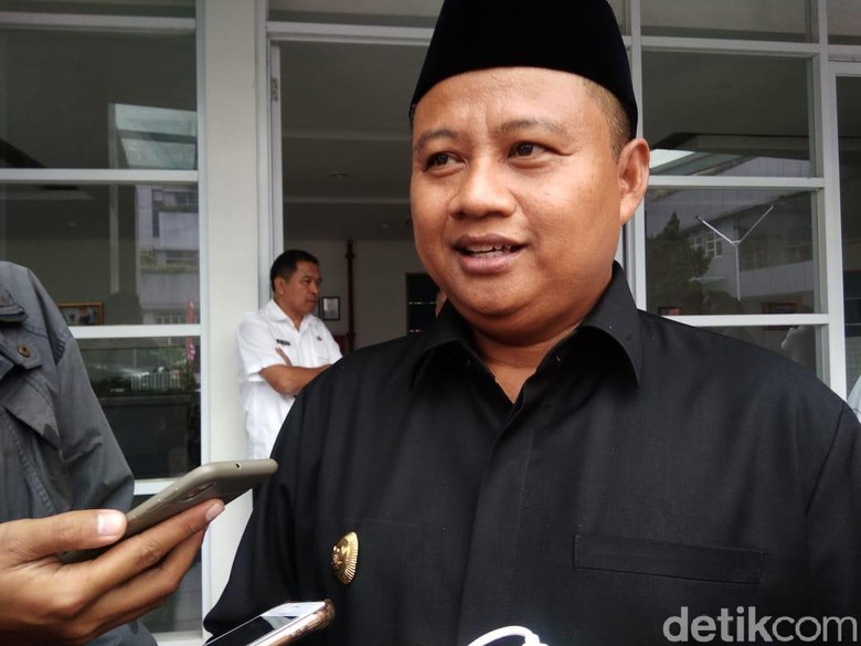 Wagub Jabar Uu Ruzhanul Ulum Foto: Yudha Maulana Wagub Jabar Uu Ruzhanul Ulum Foto: Yudha Maulana