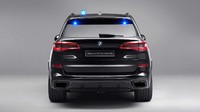 Kalau mendapat serangan, BMW X5 Protection VR6 tetap bisa melarikan diri. Hal itu dibantu oleh mesin V8 twin turbo 4.4 liter bertenaga 523 daya kuda dengan torsi maksimal 750 Nm. Akselerasi dari 0-100 km/jam cuma butuh 5,9 detik sebelum mencapai kecepatan puncak pada 210 km/jam. Foto: Dok. BMW