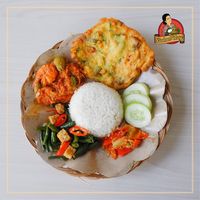 5 Resto Artis Lokal Ini Punya Makanan Tradisional yang Sedap