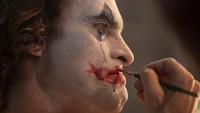 Bagaimana, sudah tak sabar melihat sisi kelam Joker pada Oktober 2019 mendatang? Dok. Warner Bros
