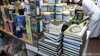 Penjual di sini hampir semua bisa berbahasa Indonesia kok. Ya, meski pas-pasan dengan tujuan untuk transaksi saja. (Ardhi/detikcom)