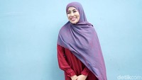 Karenanya Cinta yakin sekali jika dirinya menikah dengan Vicky maka ia harus siap dipoligami. Pool/Palevi S/detikFoto.