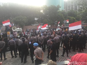 Massa Pendukung Pansel Capim KPK Juga Gelar Aksi di Depan KPK