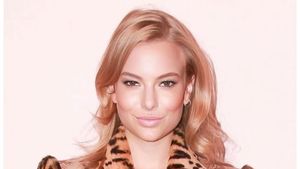 Intip Kehidupan Glamour Danielle, Cucu Estee Lauder yang Jadi Aktris
