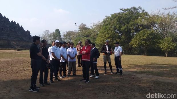 Pagi Ini Jokowi Sepedaan di Kawasan Candi Borobudur 