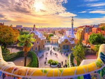 Demi Perangi Overtourism, Barcelona Naikkan 2 Pajak