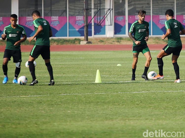Menuju Kualifikasi Piala Dunia: Dari Stadion Pakansari, Timnas Berlatih di GBK