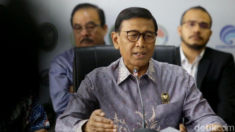 Keluar dari RSPAD, Wiranto Langsung ke Kantor untuk Acara Purnatugas Keluar dari RSPAD, Wiranto Langsung ke Kantor untuk Acara Purnatugas