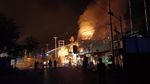 Penampakan Bangunan-bangunan Terbakar di Jayapura Pasca Rusuh