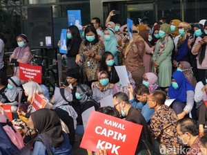 Orasi di Aksi Koalisi, Penasihat KPK: Jangan Pilih Capim Kucing Kurap