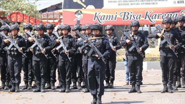  250 Personel Brimob dari Jambi Diberangkatkan ke Papua