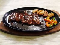 Steak Empuk Juicy Rp 50 Ribu Bisa Dinikmati di 5 Tempat Ini