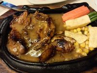 Steak Empuk Juicy Rp 50 Ribu Bisa Dinikmati di 5 Tempat Ini
