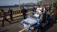 Menteri PUPR Basuki Hadimuljono menghadiri peresmian Jembatan BJ Habibie. Dia tampak meninjau jembatan dengan didampingi mantan Presiden Timor Leste Jose Ramos Horta, Menlu Timor Leste Dionisio Babo Soares, dan President of the Assembly of the Republic Portugal Eduardo Ferro Rodrigues.