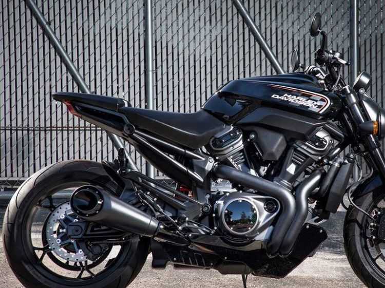 Motor Petarung Jalanan Harley-Davidson