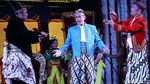 Saat Gubernur BI dan Para Bankir Main Ketoprak
