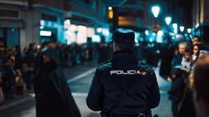 Pakai Taktik Polisi Menyamar-Ngeseks, Pemerintah Spanyol Dihujat!