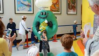 Bisa dibilang pabrik permen Jelly Belly di California merupakan salah satu pabrik makanan yang paling bagus dan meriah. Sehingga pabrik permen ini jadi destinasi wisata populer di kalangan anak-anak. Foto: Istimewa