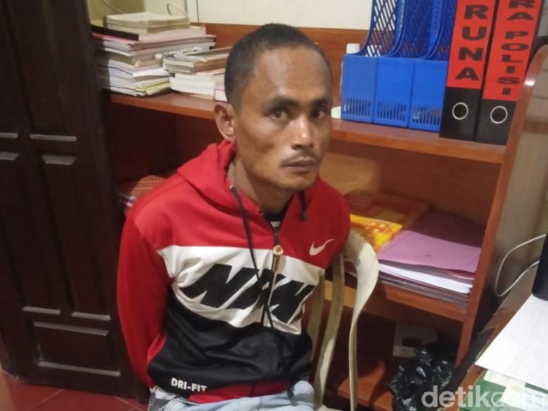 Seorang Kakak di Malang Tega Tusuk Adik Kandung Hingga Tewas Seorang Kakak di Malang Tega Tusuk Adik Kandung Hingga Tewas