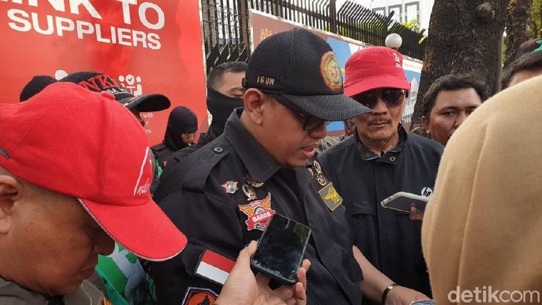 Perwakilan Gabungan Aksi Roda Dua (Garda) Indonesia hari ini (30/8/2019) mengunjungi Kedutaan Besar Malaysia di Rasuna Said, Kuningan, Jakarta.Foto: Luthfi Anshori Perwakilan Gabungan Aksi Roda Dua (Garda) Indonesia hari ini (30/8/2019) mengunjungi Kedutaan Besar Malaysia di Rasuna Said, Kuningan, Jakarta.Foto: Luthfi Anshori