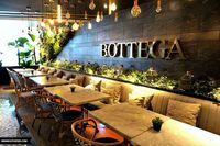 Mau Santap Malam Romantis Berdua ? Ini 5 Tempat yang Bisa Jadi Pilihan