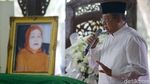 Keluarga Hingga Kerabat Melayat ke Rumah Duka Ibunda SBY