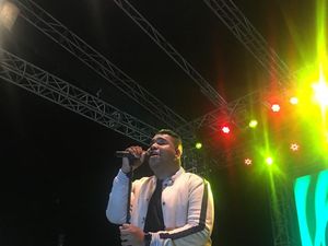Chord Gitar Lagu Cinta Luar Biasa oleh Andmesh Kamaleng