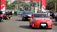 Beragam motor dan mobil listrik dipamerkan di pameran yang diadakan oleh Kementerian Perhubungan tersebut.