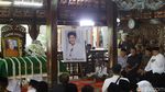 Momen Jokowi Hingga JK Melayat Ibunda SBY di Puri Cikeas
