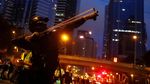 Akhir Pekan di Hong Kong Diwarnai Gas Air Mata Hingga Bom Molotov