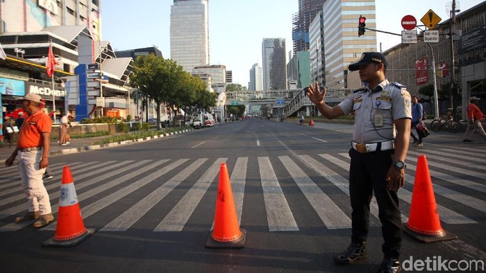 Pemprov DKI Jakarta lakukan rekayasa lalu lintas di sekitar lokasi acara Jakarta Muharram Festival 2019. Jalan MH Thamrin pun ditutup selama acara berlangsung.
