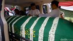 Usai Disalatkan, Jenazah Ibunda SBY Dibawa ke TPU Tanah Kusir