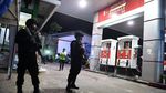 Brimob Bersiaga Amankan SPBU di Jayapura Pascaunjuk Rasa