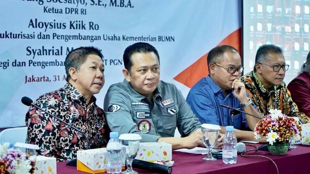 Bamsoet saat menjadi Keynote Speaker dalam Seminar Nasional dengan tema 'Peranan DPR RI dalam Pengawasan Pelaksanaan Pendidikan Tinggi di Indonesia', di Jakarta, Sabtu (31/8/2019).
