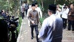 Momen Jokowi Hingga JK Melayat Ibunda SBY di Puri Cikeas