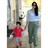 Di ulang tahun Taimur yang kedua, Taimur kembali mendapatkan hadiah mewah dari orangtuanya. Kali ini, ia mendapatkan mobil mainan yang cukup mahal. Foto: dok. Instagram @therealkareenakapoor