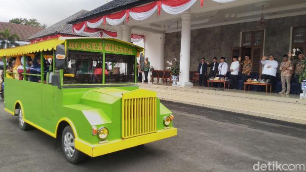 Melihat Kemeriahan Pawai Taaruf Tahun Baru Islam di Pendopo Ciamis