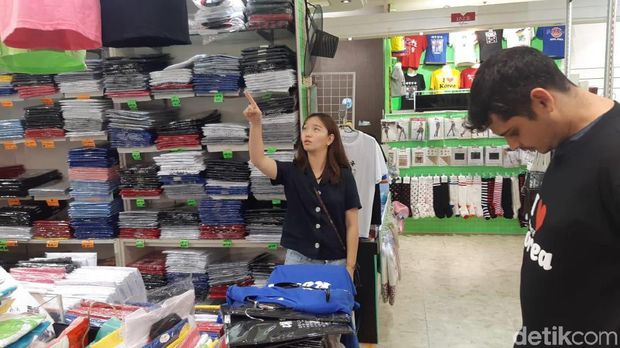 Thalia sedang studi S-2 di Korsel