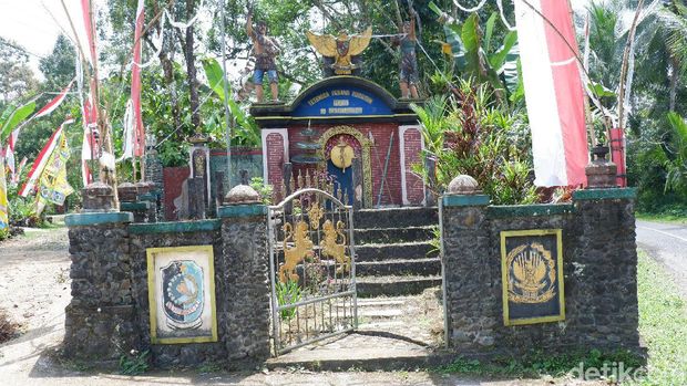 Rowo Bayu yang Mirip Desa Penari, Tempat Perang Puputan