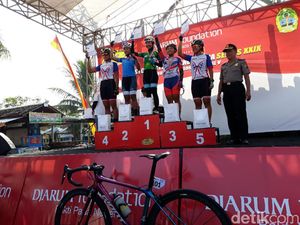 Pebalap Sepeda Jatim Kuasai Nomor Criterium di CCI Series XXIX