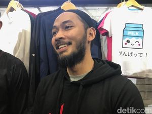 Dennis Adishwara ke Uki Eks NOAH: Musikmu Bukan Racun, Justru Jadi Penawar