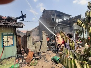 2 Rumah Warga di Kudus Ludes Terbakar