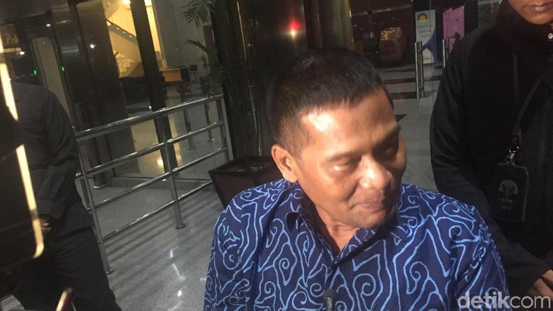Rohadi Sebut Ada 2 Hakim PN Jakut yang Minta Uang ke Saipul Jamil Rohadi Sebut Ada 2 Hakim PN Jakut yang Minta Uang ke Saipul Jamil